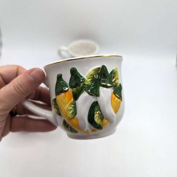 Vintage ARC International Home Porcelain Tea Cups Mugs Set of 4 MCM Garden 24k - Picture 5 of 6